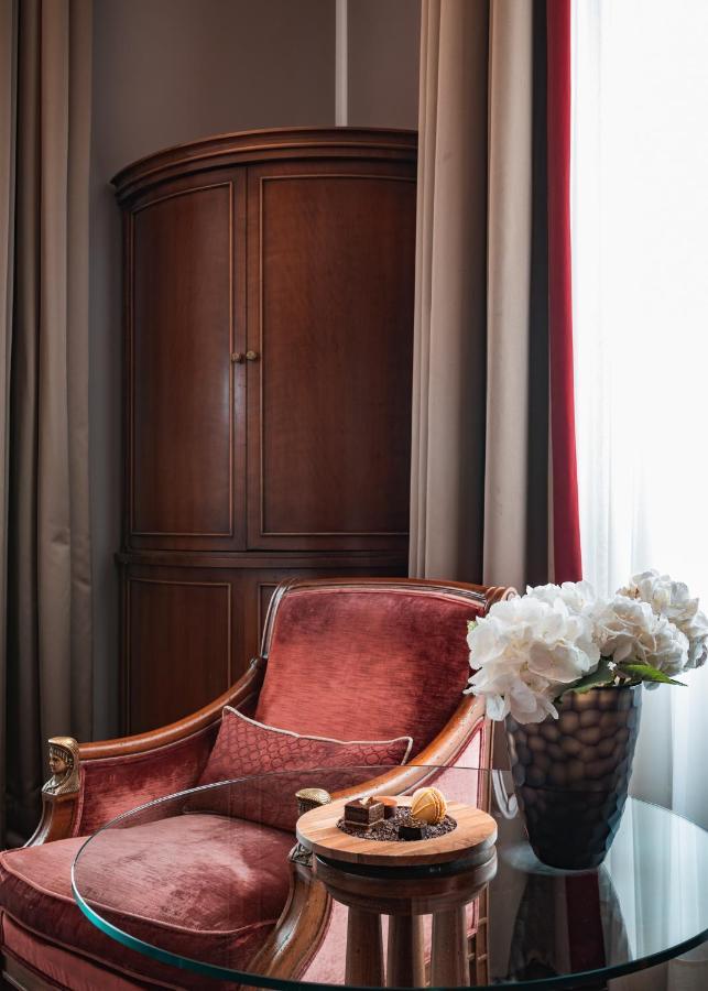 Althoff Grandhotel Schloss Bensberg Bergisch Gladbach Exteriér fotografie A room at the hotel