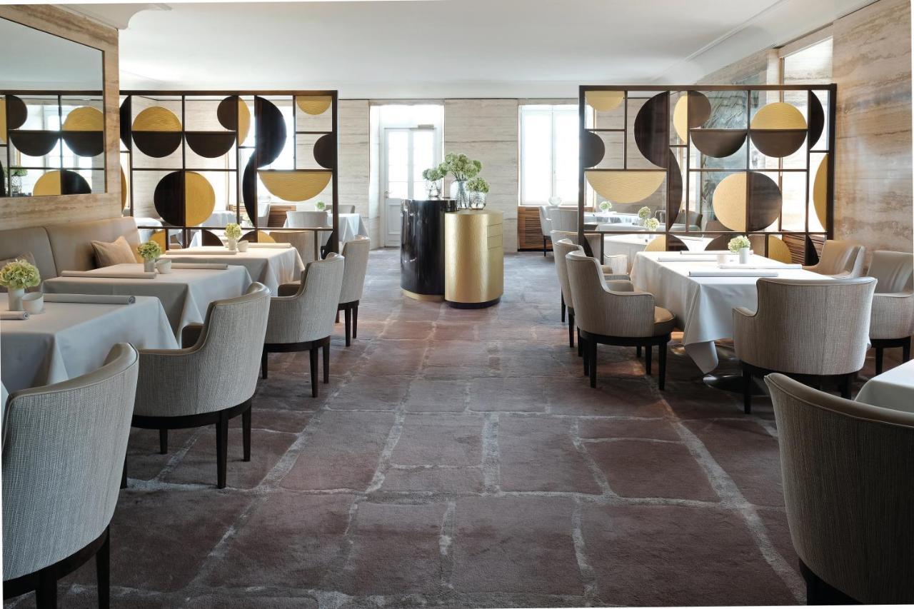 Althoff Grandhotel Schloss Bensberg Bergisch Gladbach Exteriér fotografie The interior of the restaurant